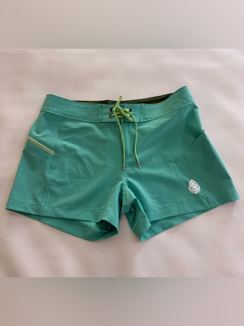 Stio Women's CFS Board Shorts with Lime Drawstring Size 6 in Turquoise Rest *NWT